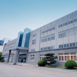 廠區(qū)大樓
